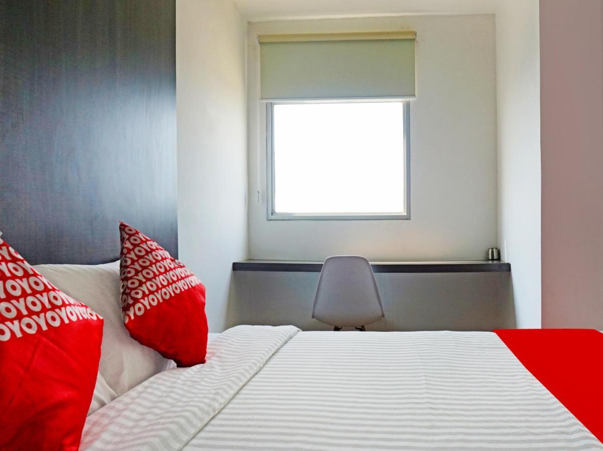 Oyo 91593 San San Rooms Apartment Gunung Putri Square Bogor Exterior foto