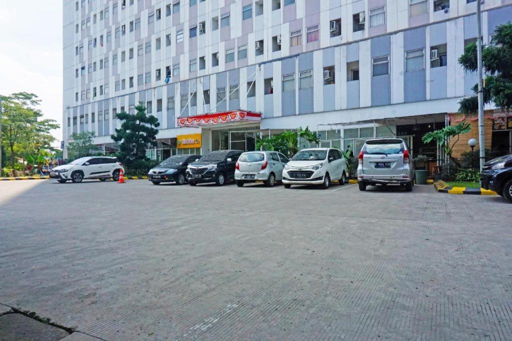 Oyo 91593 San San Rooms Apartment Gunung Putri Square Bogor Exterior foto