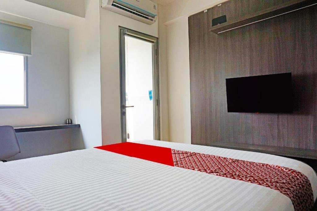 Oyo 91593 San San Rooms Apartment Gunung Putri Square Bogor Exterior foto