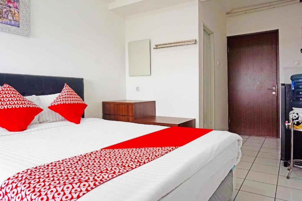 Oyo 91593 San San Rooms Apartment Gunung Putri Square Bogor Exterior foto