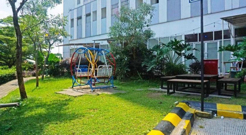 Oyo 91593 San San Rooms Apartment Gunung Putri Square Bogor Exterior foto